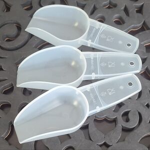 3 Tupperware Small Canister Scoop